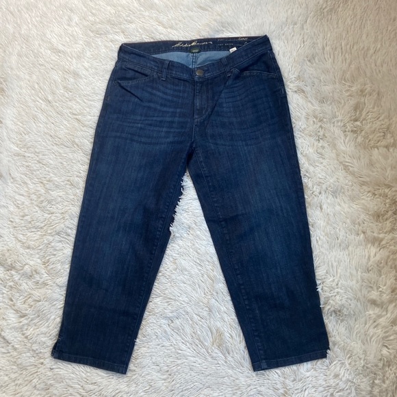 Eddie Bauer Curvy Capri Jeans - Picture 1 of 9